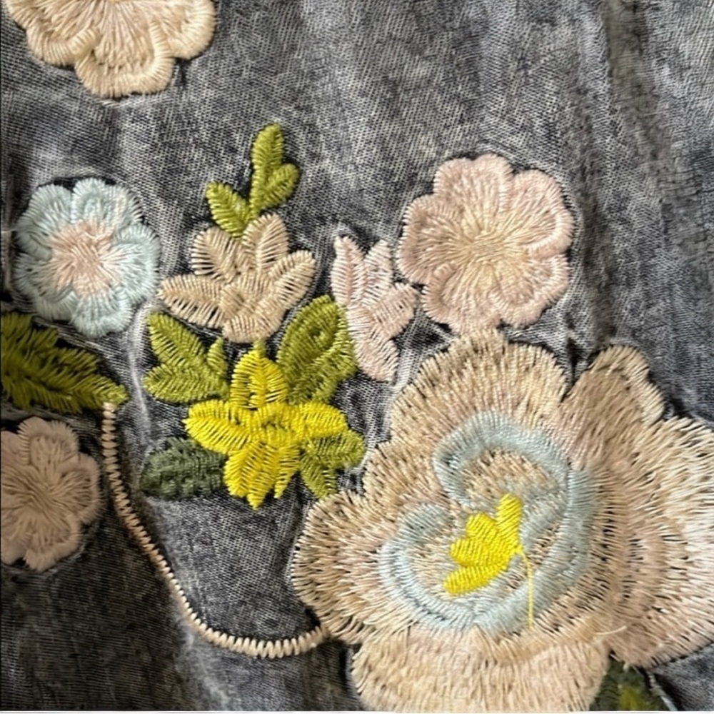 BlueVelvet Embroidered Black Maxi Dress - Picture 6 of 9